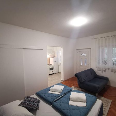 Apartment Dario โนวีวีโนดอลสกี ภายนอก รูปภาพ